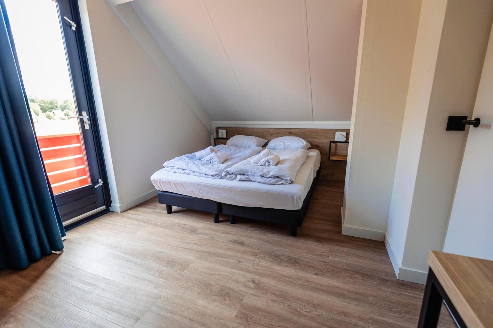 Hotel Vakantiepark 'T Broeckhuys Ewijk Habitación foto